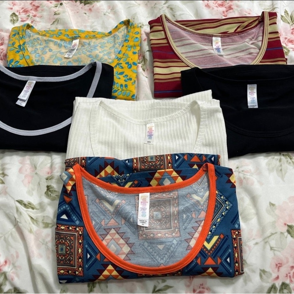 Women’s Lularoe Lot of Six Shirts Tops Size XS